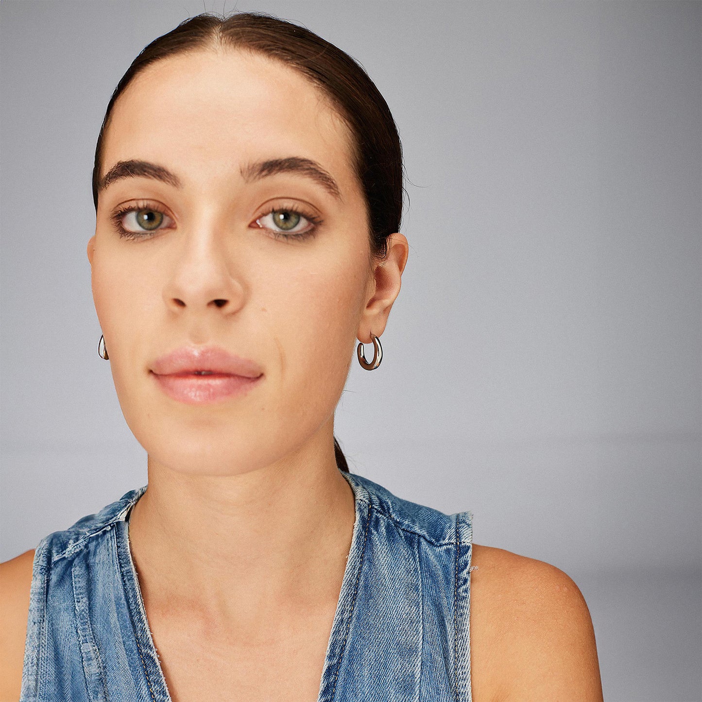 EARRINGS ESSENTIAL HOOPS