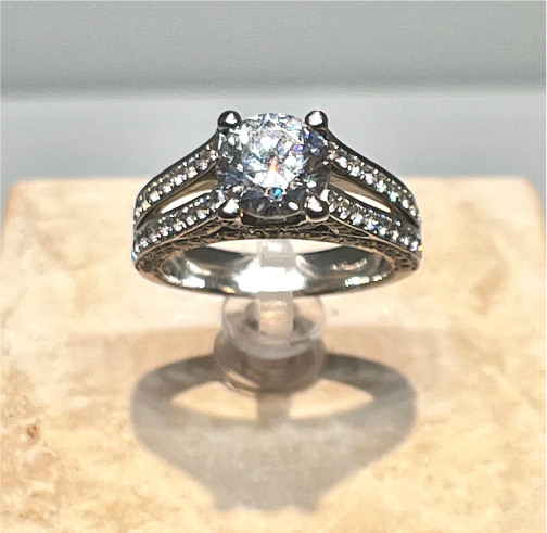 Suspira Ring Round CZ Solitaire Center With Zirconia Around Border