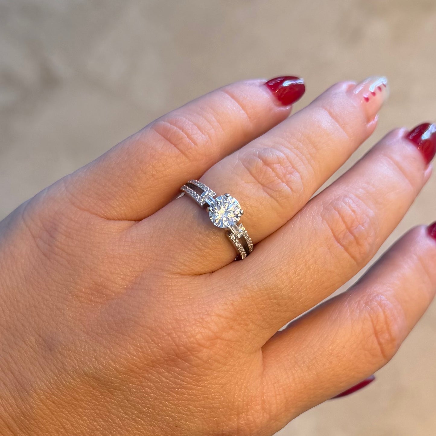 SUSPIRIA BRIDAL ROUND & BAGUETTE SOLITAIRE